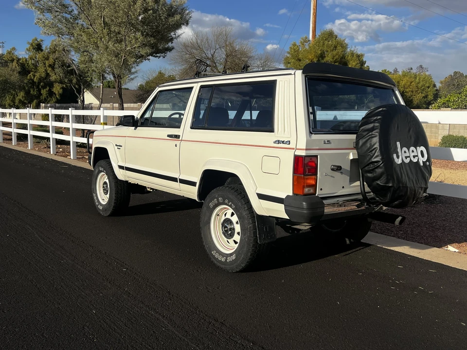 1986 Jeep XJ Cherokee - Image 21 of 31