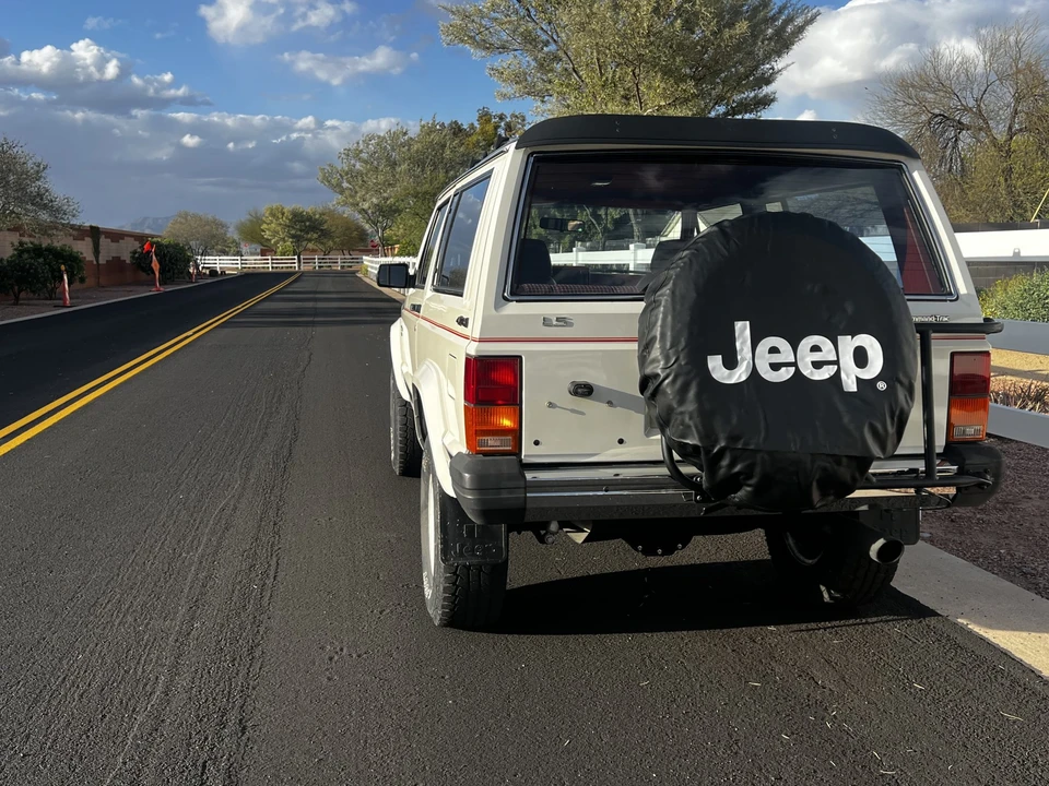 1986 Jeep XJ Cherokee - Image 23 of 31