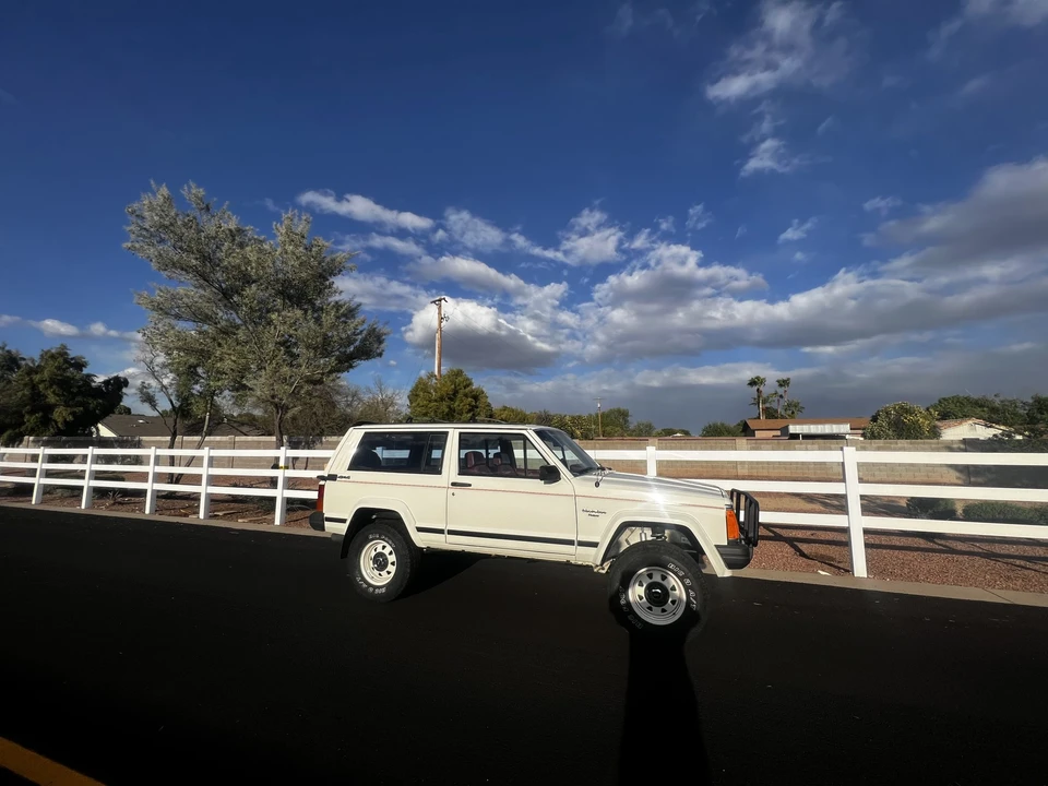 1986 Jeep XJ Cherokee - Image 2 of 31