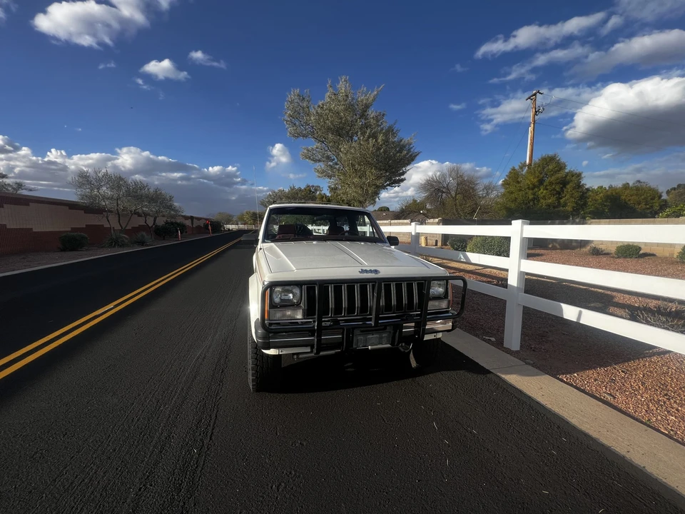 1986 Jeep XJ Cherokee - Image 5 of 31