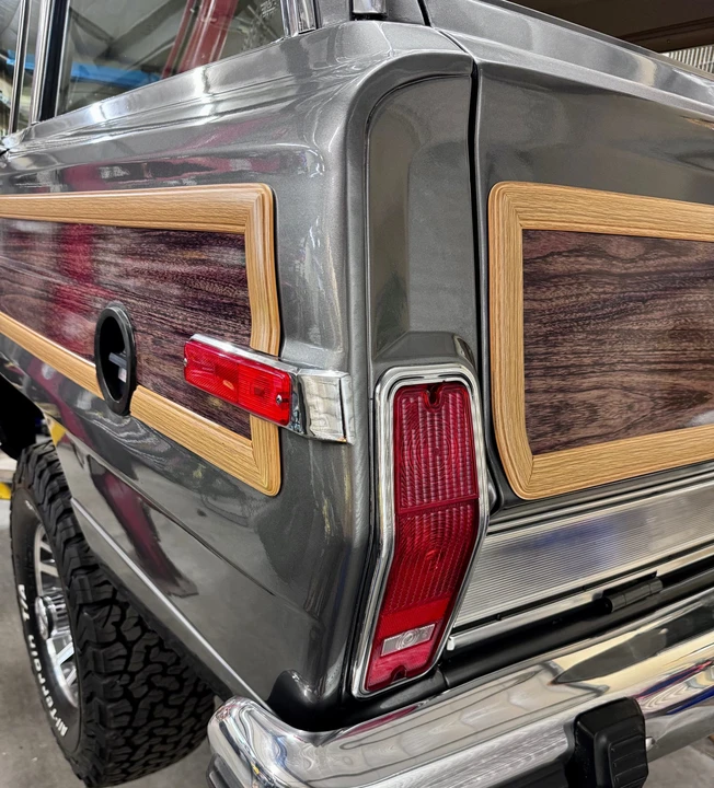 1987 Jeep SJ Grand Wagoneer - Image 26 of 31
