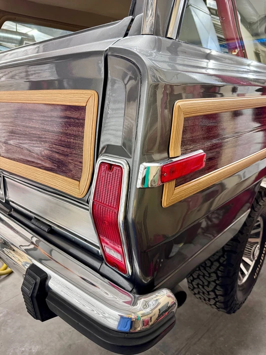1987 Jeep SJ Grand Wagoneer - Image 27 of 31