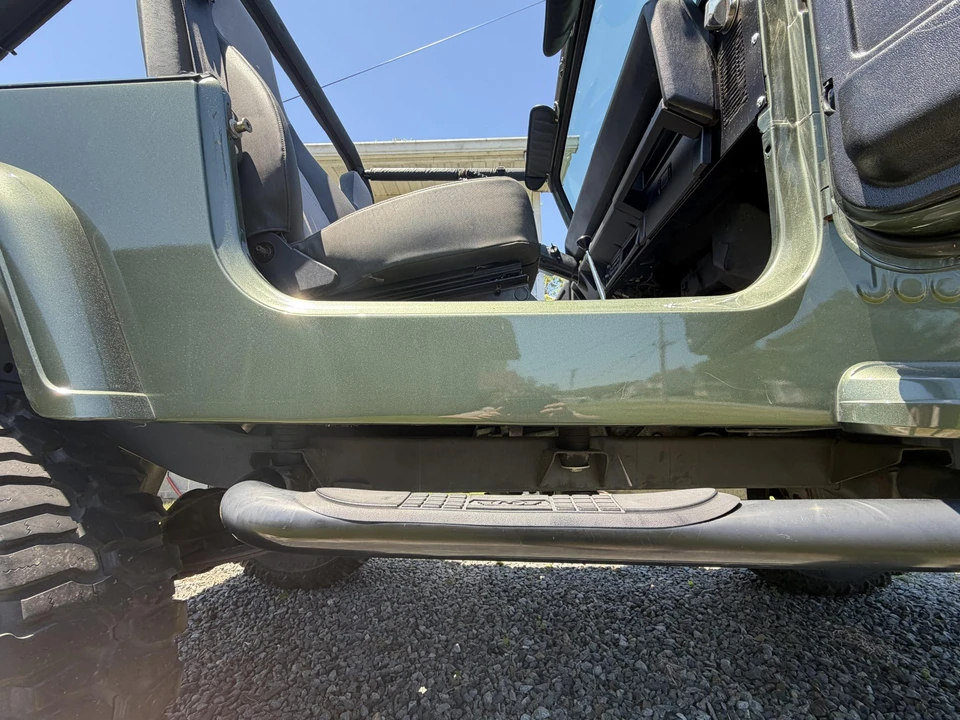 1989 Jeep YJ Wrangler - Image 25 of 31