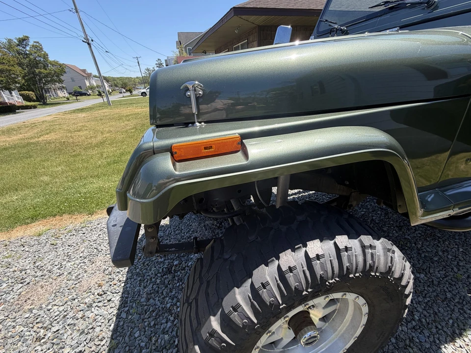 1989 Jeep YJ Wrangler - Image 24 of 31
