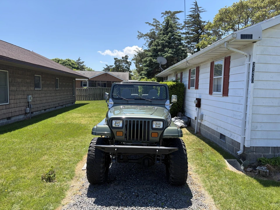 1989 Jeep YJ Wrangler - Image 14 of 31