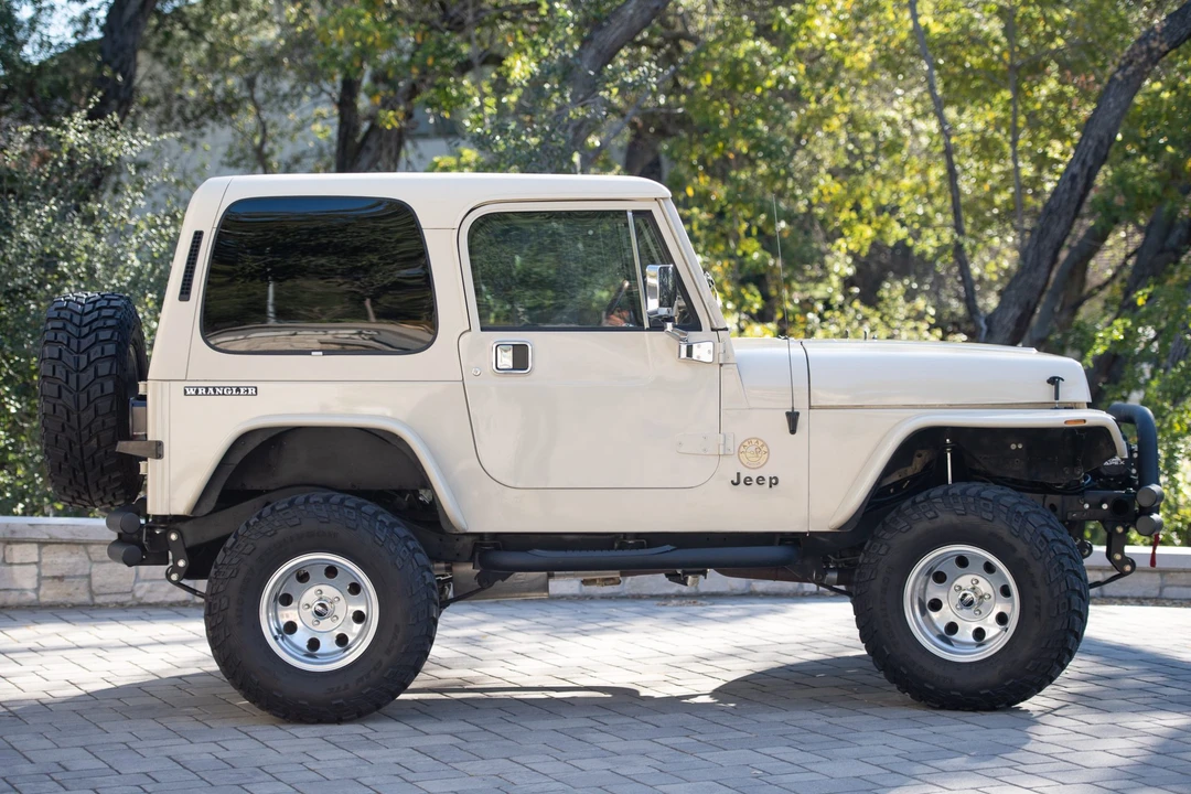 1989 Jeep YJ Wrangler - Image 2 of 31