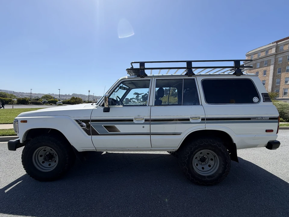 1989 Toyota J60 Land Cruiser - Image 4 of 31