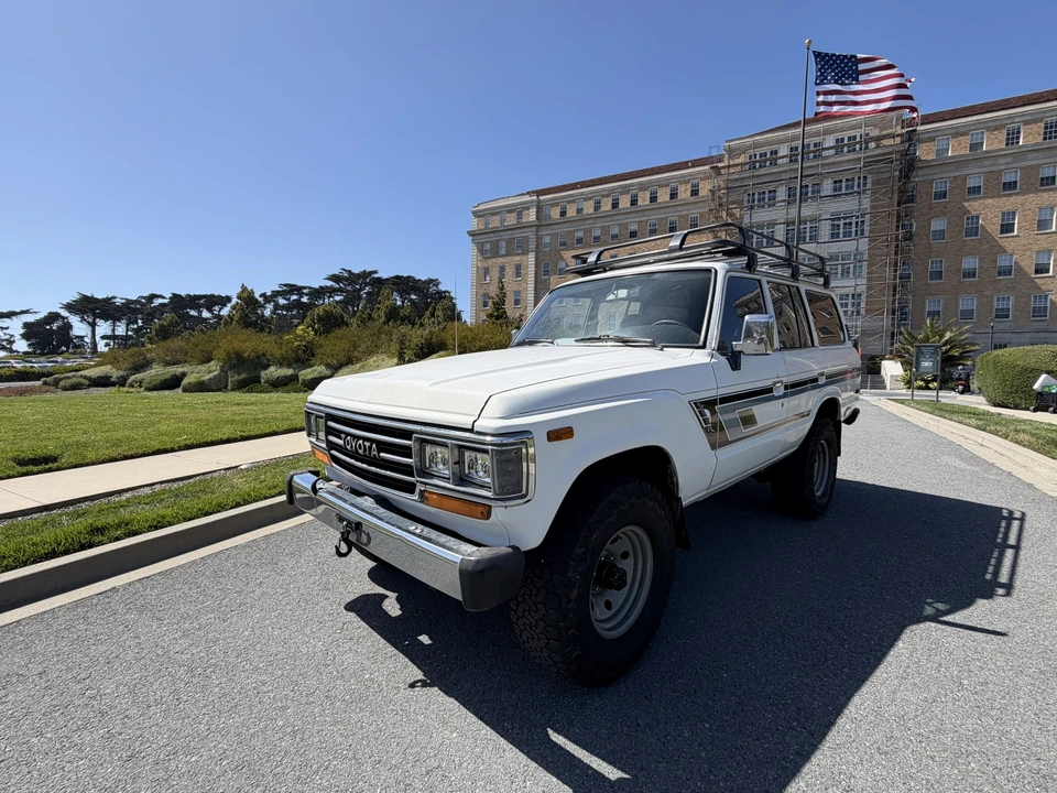 1989 Toyota J60 Land Cruiser - Image 20 of 31