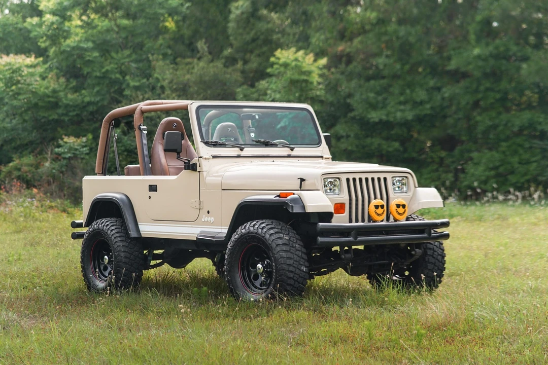 1992 Jeep YJ Wrangler - Image 6 of 31