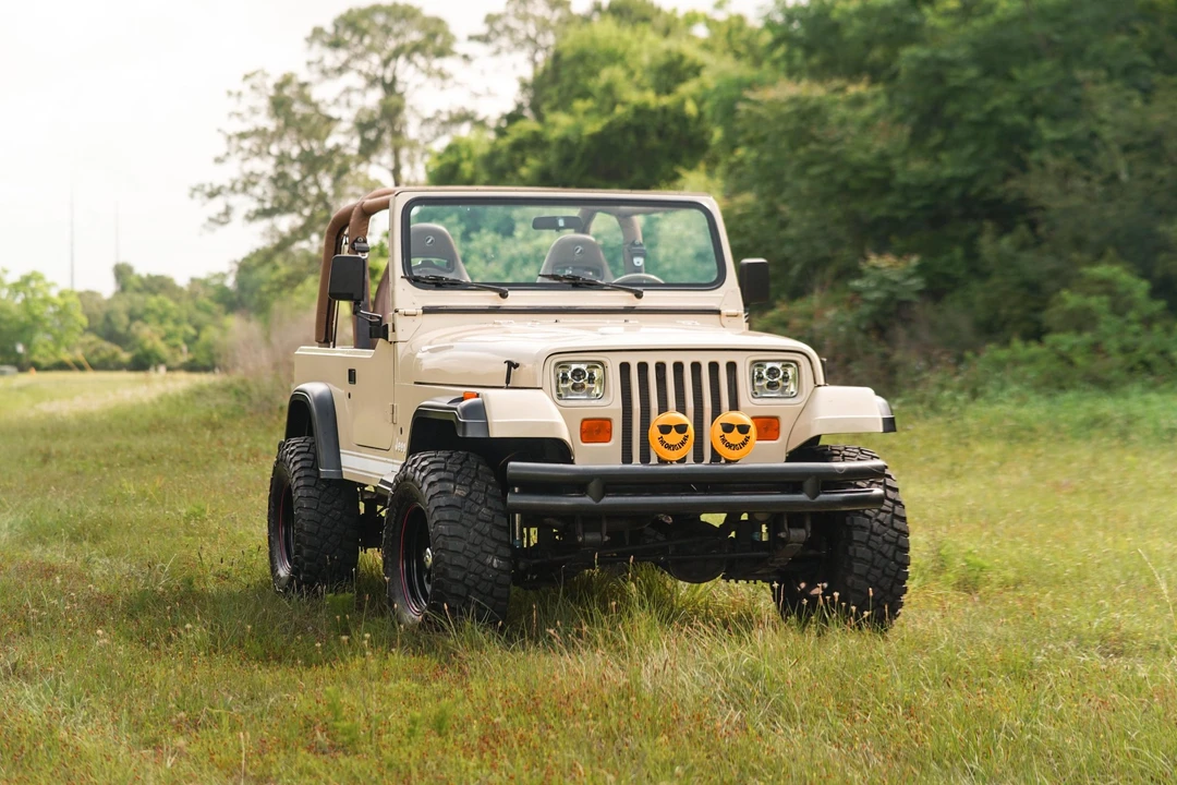 1992 Jeep YJ Wrangler - Image 5 of 31