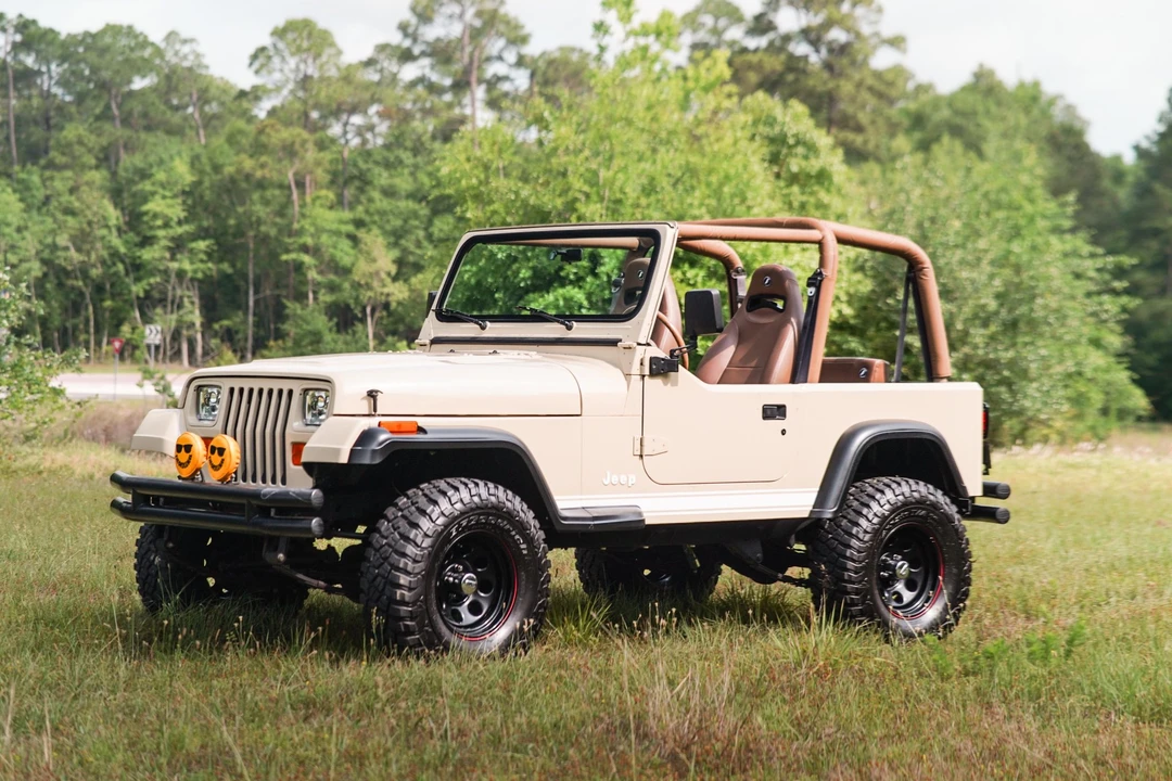 1992 Jeep YJ Wrangler - Image 2 of 31