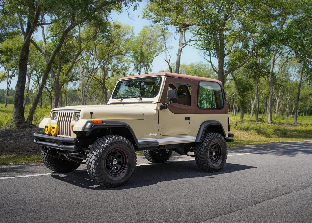 1992 Jeep YJ Wrangler - Image 13 of 31