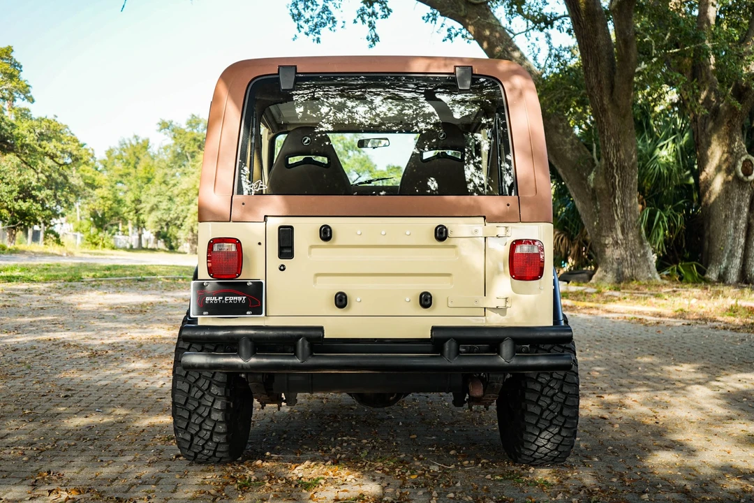 1992 Jeep YJ Wrangler - Image 7 of 31