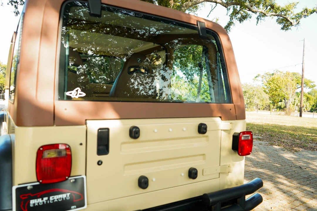 1992 Jeep YJ Wrangler - Image 25 of 31