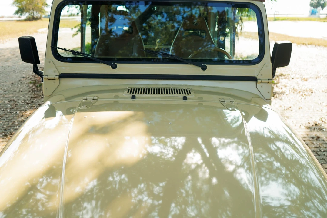 1992 Jeep YJ Wrangler - Image 15 of 31