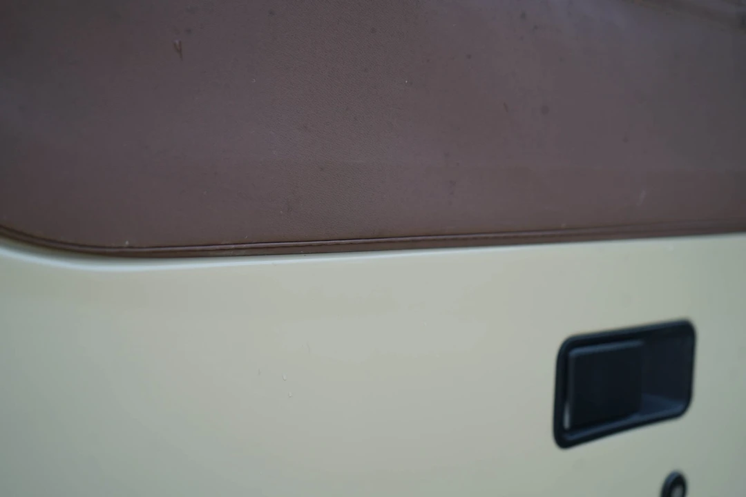 1992 Jeep YJ Wrangler - Image 21 of 31