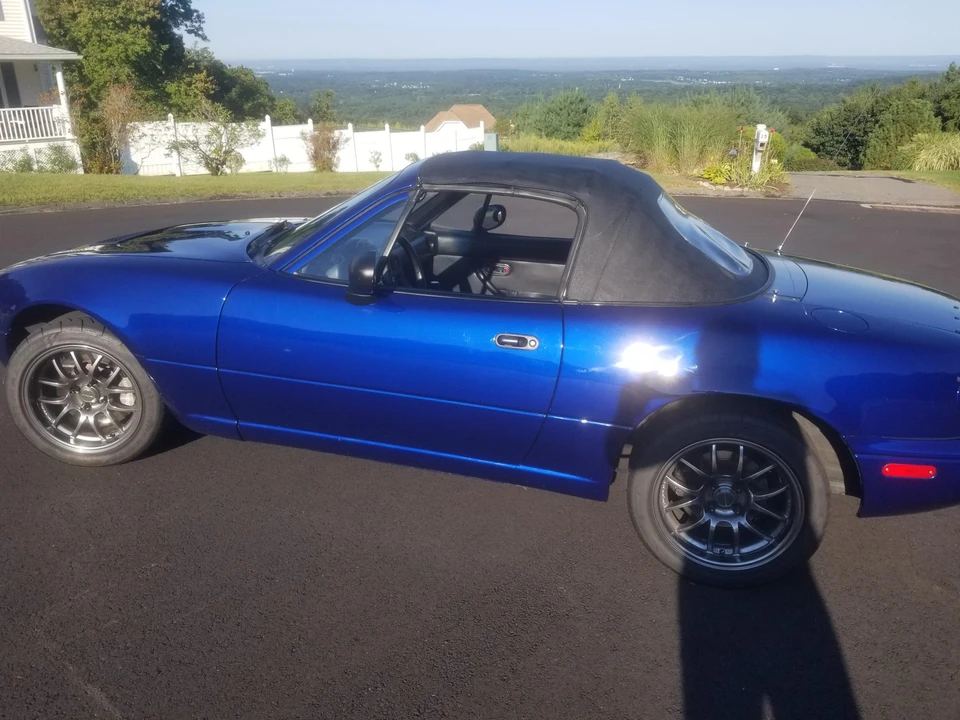 1995 Mazda NA MX-5 Miata - Image 23 of 31