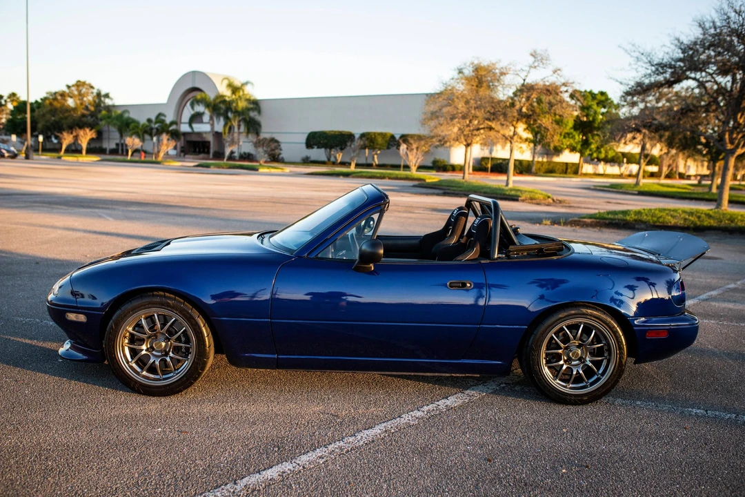 1995 Mazda NA MX-5 Miata - Image 27 of 31