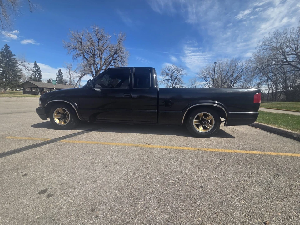 1998 Chevrolet S-10 - Image 15 of 31