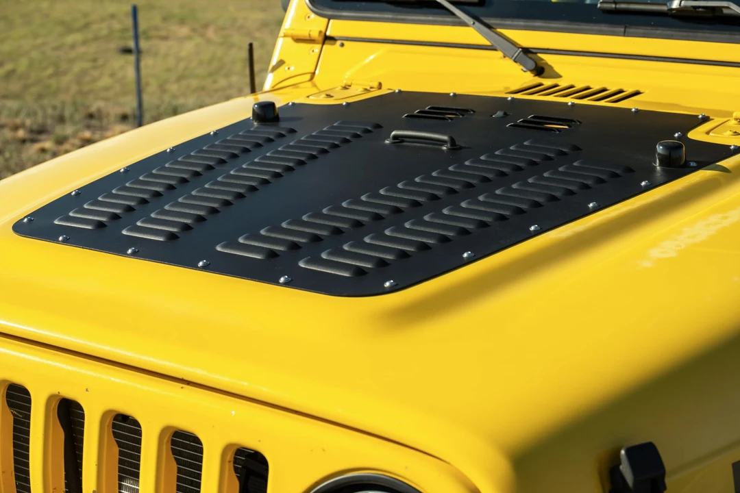 2004 Jeep TJ Wrangler - Image 17 of 31