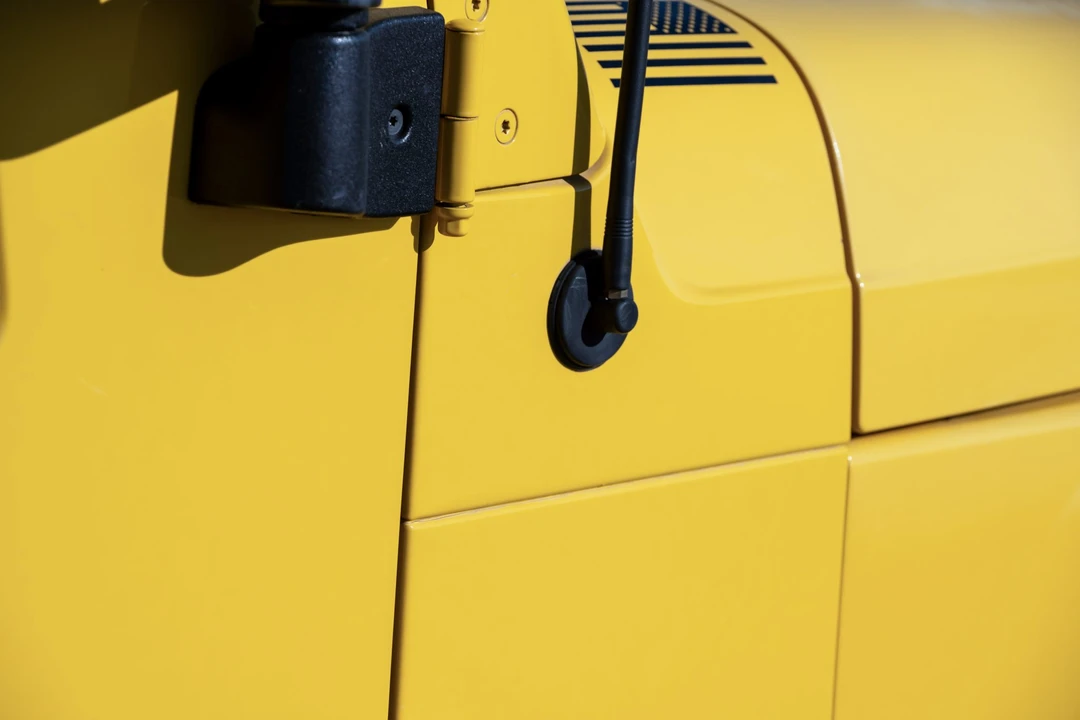 2004 Jeep TJ Wrangler - Image 23 of 31