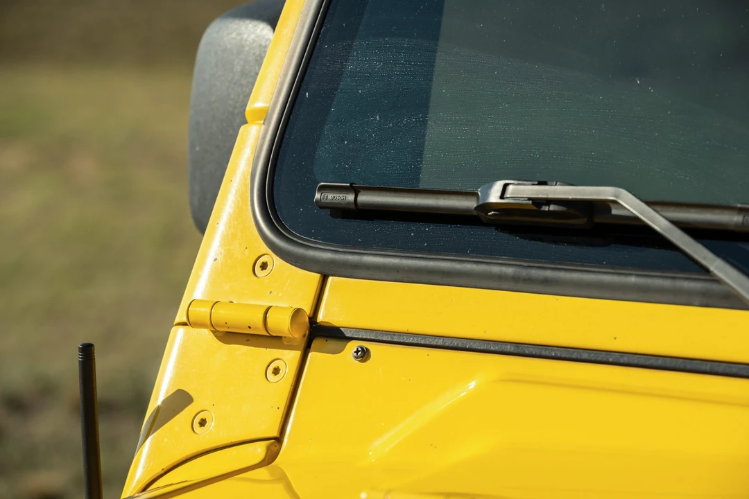 2004 Jeep TJ Wrangler - Image 18 of 31