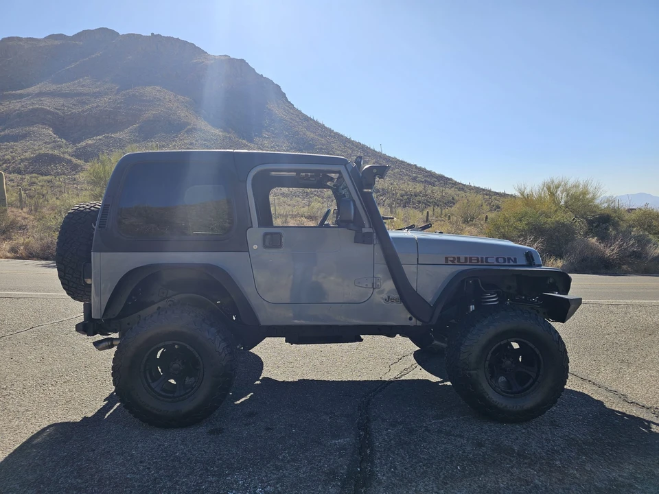 2004 Jeep TJ Wrangler - Image 17 of 31