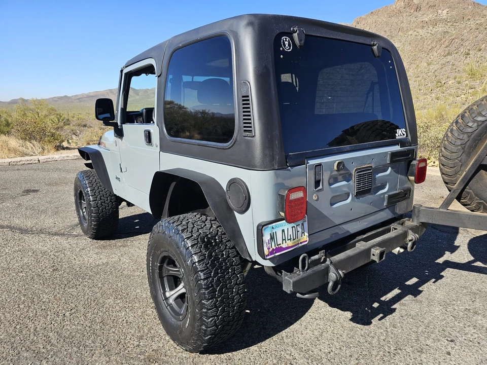 2004 Jeep TJ Wrangler - Image 14 of 31
