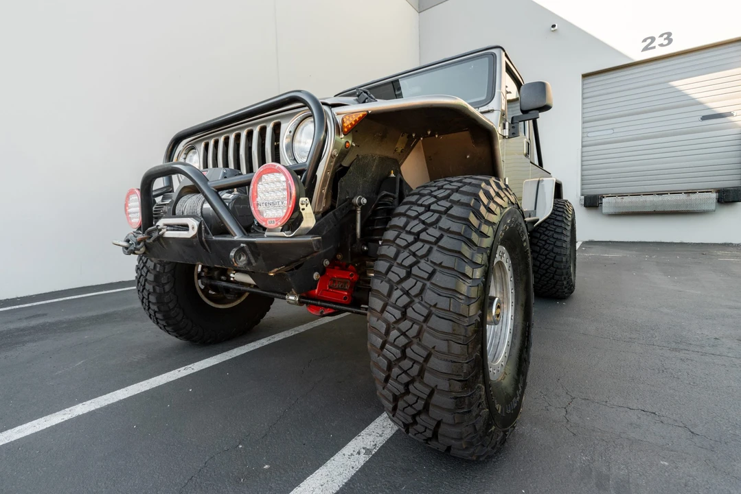 2004 Jeep TJ Wrangler - Image 3 of 31