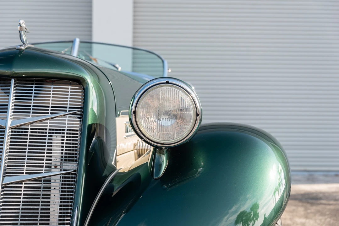 Auburn Speedster - Image 18 of 31
