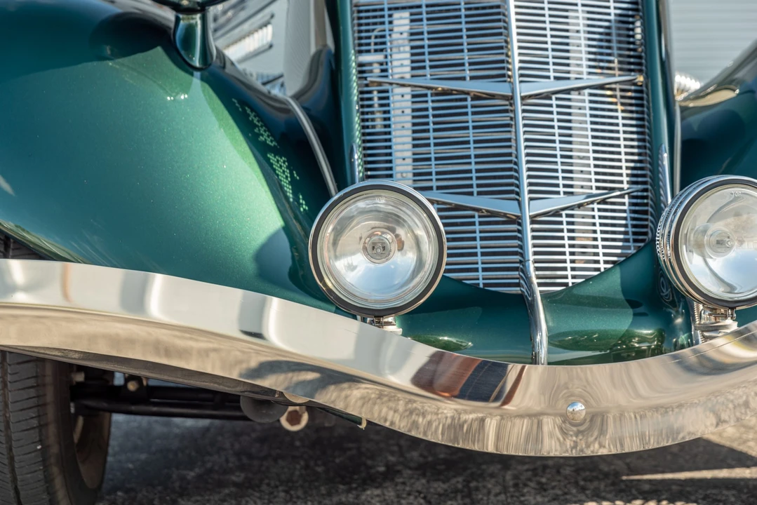 Auburn Speedster - Image 19 of 31