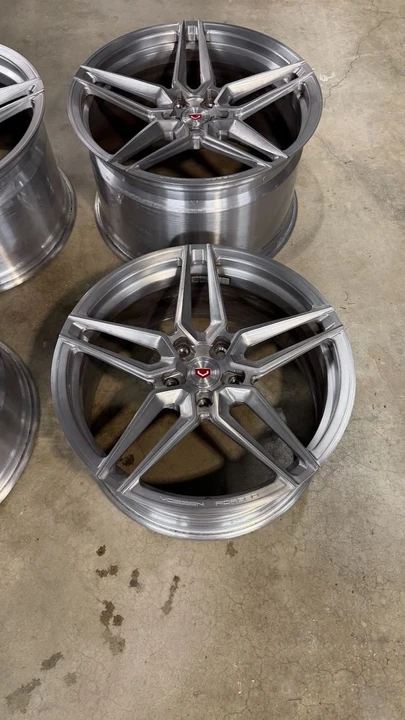 2020 Parts & Memorabilia Other Wheels - Image 7 of 7