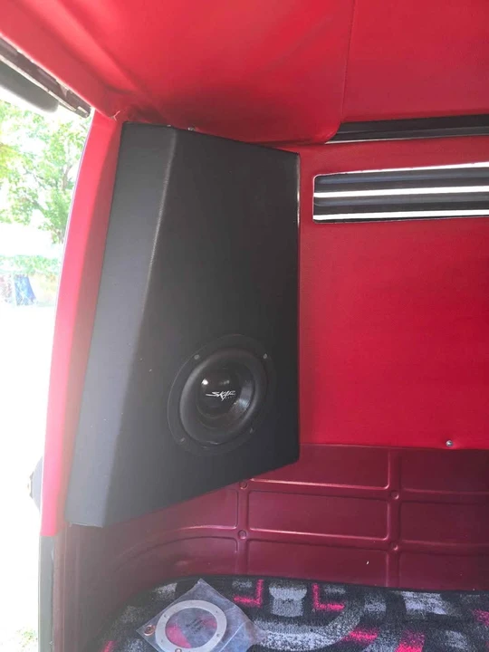 1962 Volkswagen Split-Window Bus - Image 8 of 8