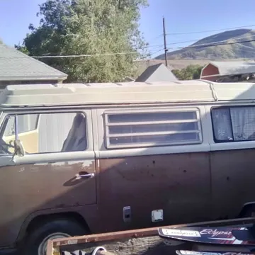 1970 Volkswagen Bus Camper