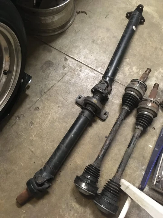 1996 Parts & Memorabilia Gearboxes - Image 6 of 8