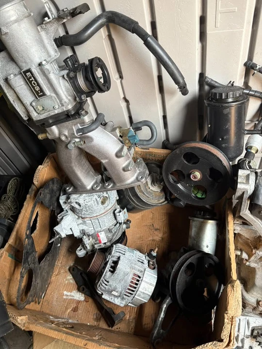 1996 Parts & Memorabilia Gearboxes - Image 7 of 8