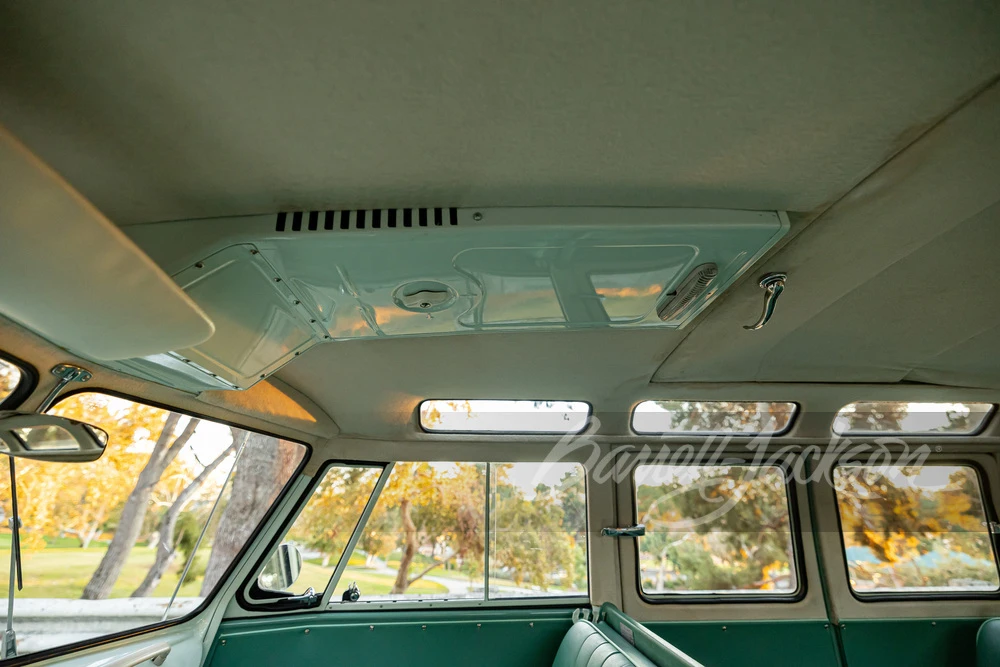 1961 Volkswagen Split-Window Bus - Image 4 of 14