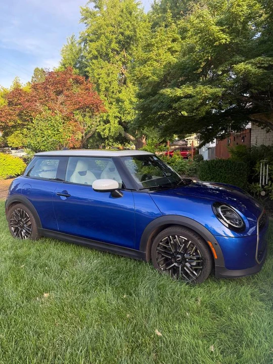 2025 Mini Mini 4th Gen - Image 16 of 16