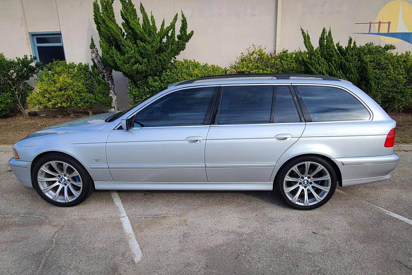 2002 BMW 540i Touring