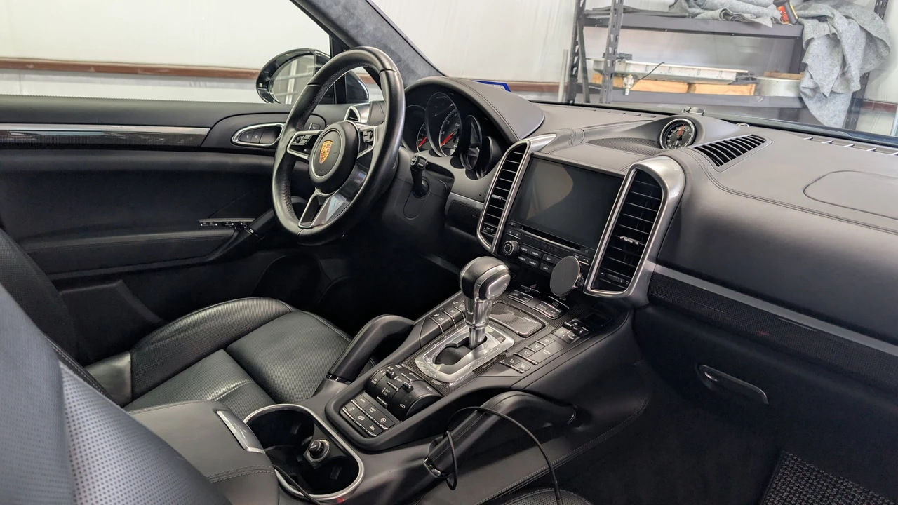 2018 Porsche 958 Cayenne Turbo - Image 7 of 24