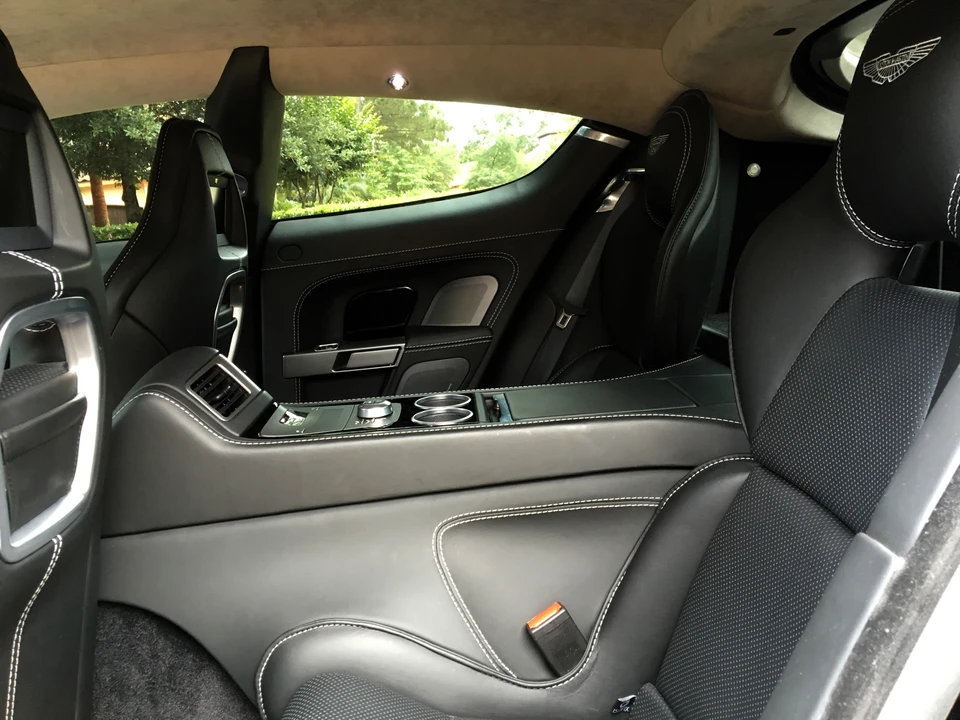 2012 Aston Martin Rapide - Image 7 of 10