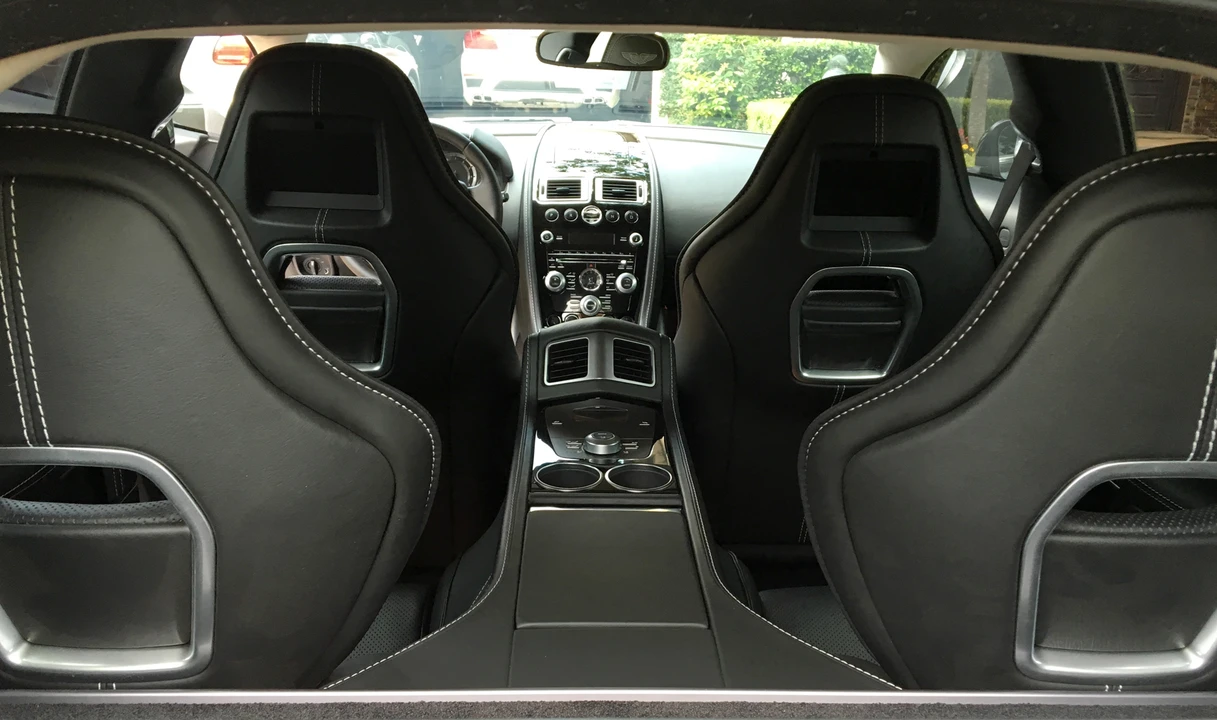2012 Aston Martin Rapide - Image 8 of 10