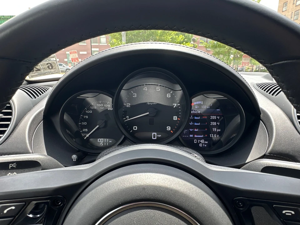 2021 Porsche 718 Boxster Spyder - Image 11 of 15