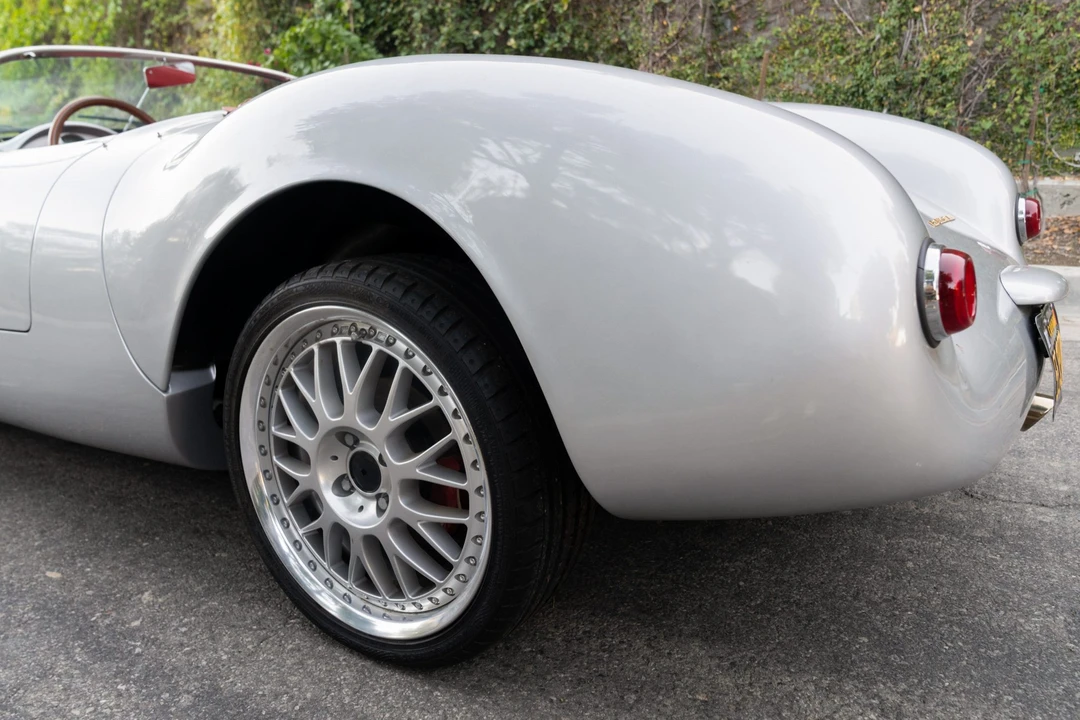 Porsche Sports Prototypes Replica - Image 30 of 31