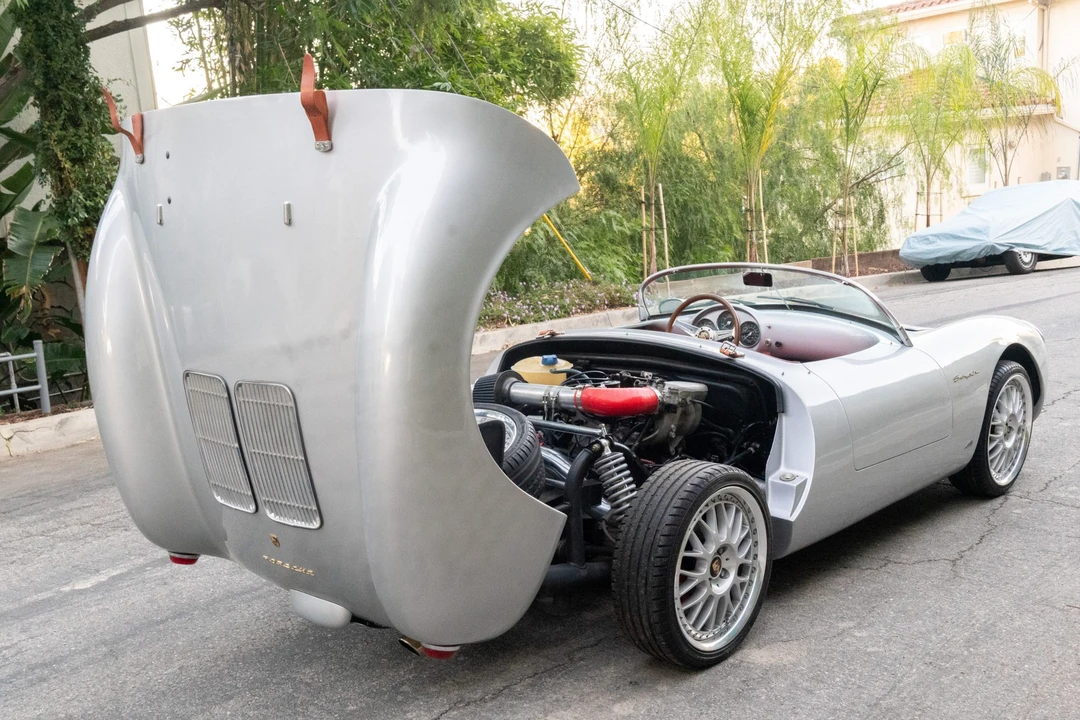 Porsche Sports Prototypes Replica - Image 18 of 31