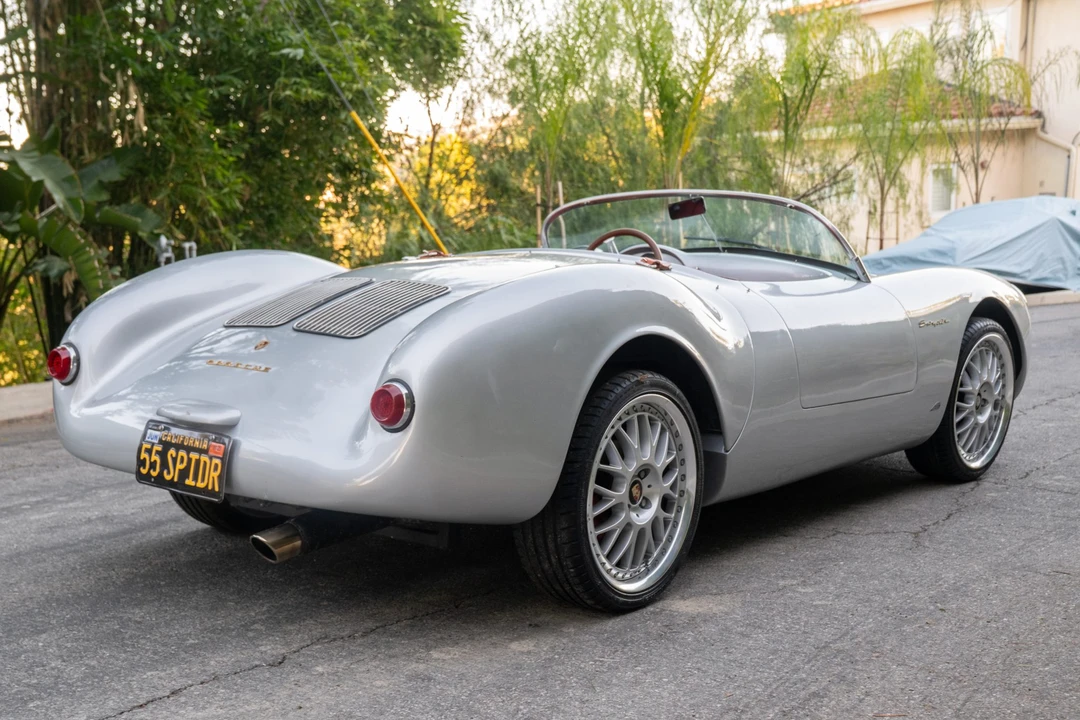 Porsche Sports Prototypes Replica - Image 10 of 31