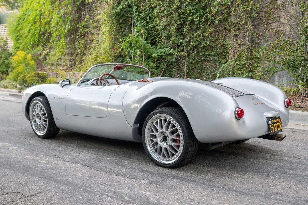 Porsche Sports Prototypes Replica - Image 14 of 31
