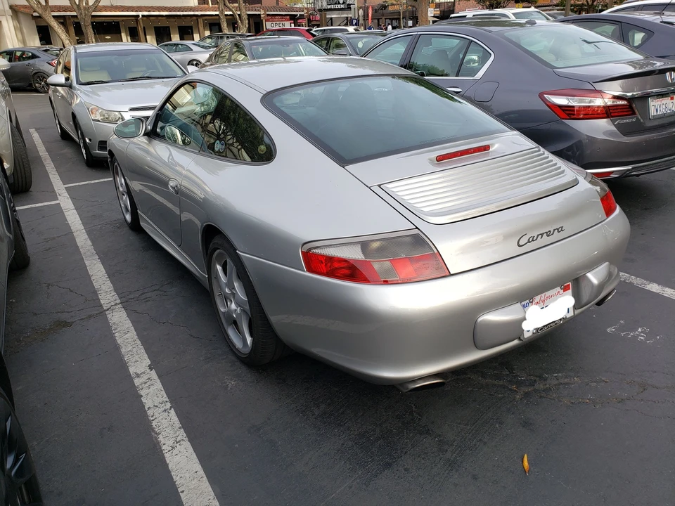 2003 Porsche 911 - Image 3 of 9