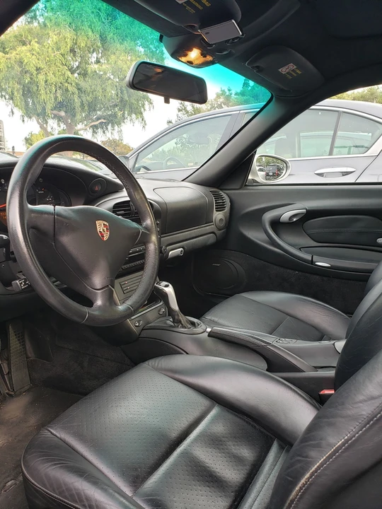 2003 Porsche 911 - Image 8 of 9