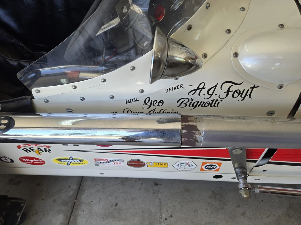 Vehicle image 21 of 31